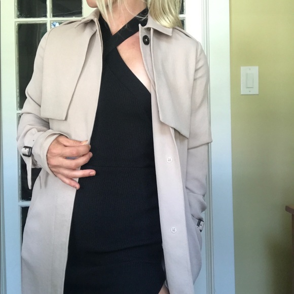 Trench Coat Wilfred / from Aritzia - Picture 2 of 16